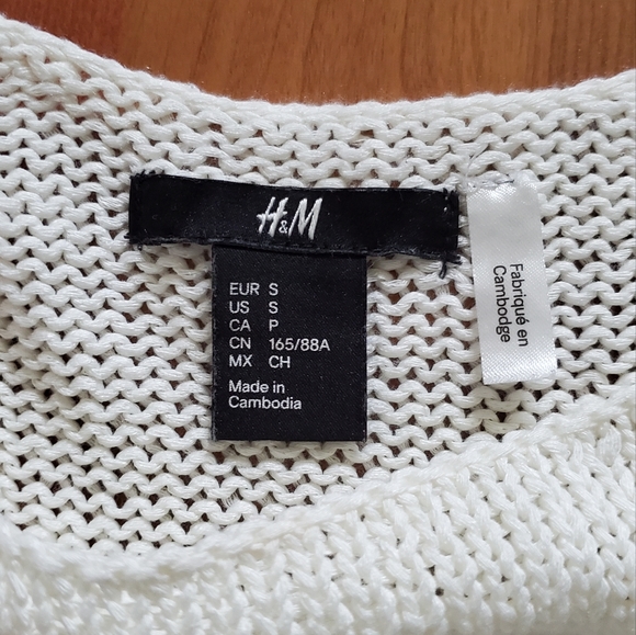 H&M cream sweater with pocket - Picture 4 of 4
